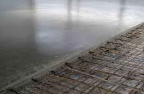 Gepolierde beton op vloerverwarming